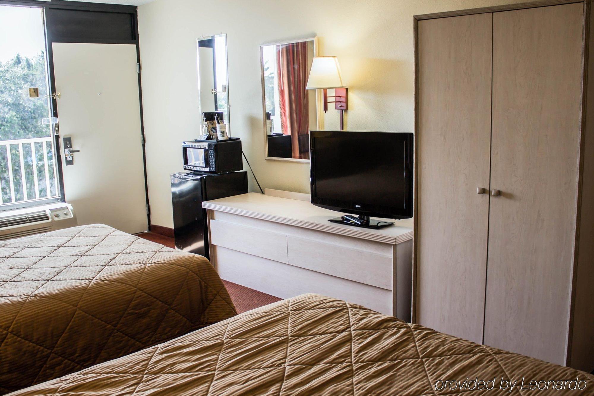 Quality Inn & Suites St Augustine Beach Area St. Augustine Beach Ngoại thất bức ảnh