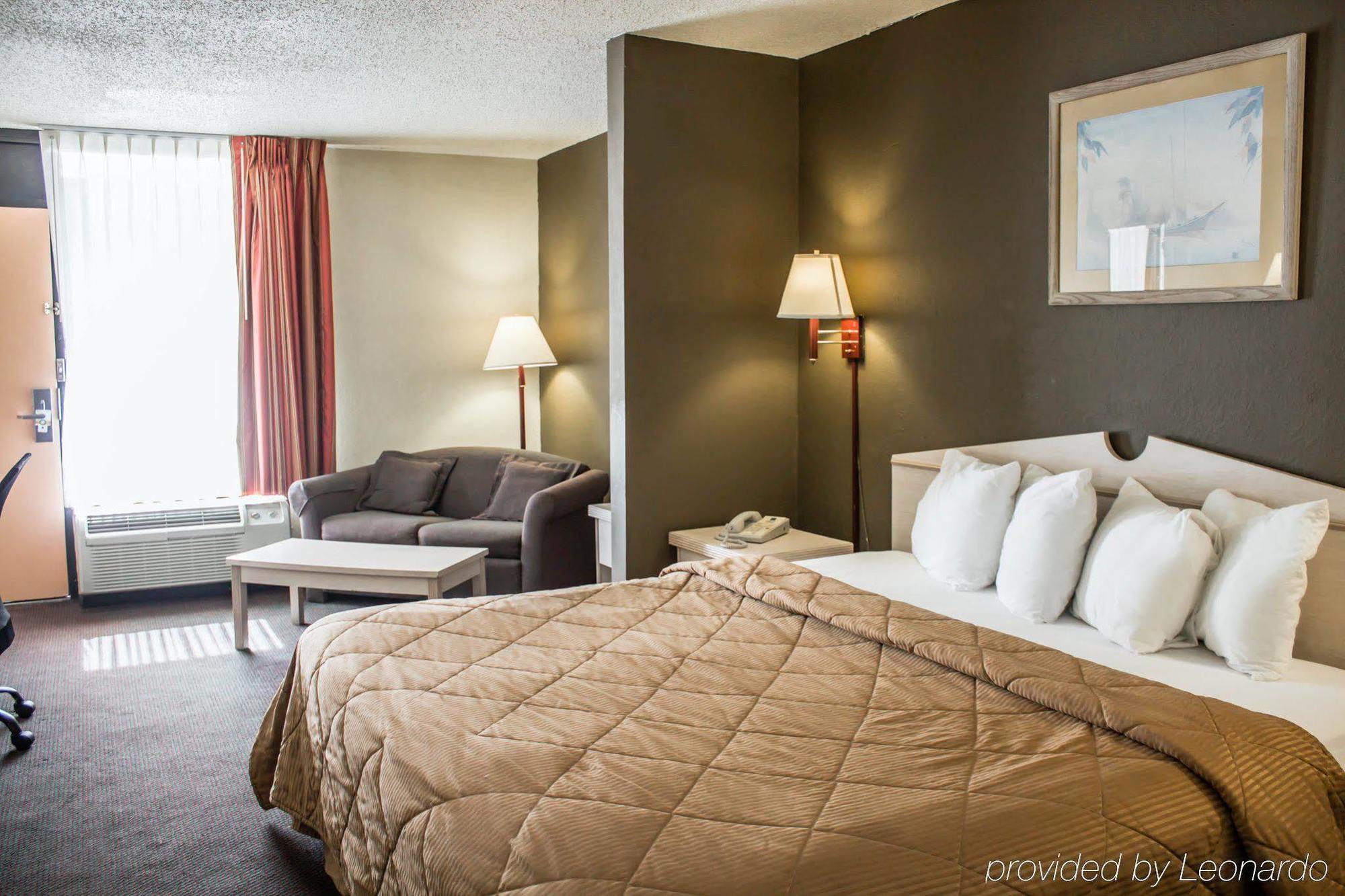 Quality Inn & Suites St Augustine Beach Area St. Augustine Beach Ngoại thất bức ảnh